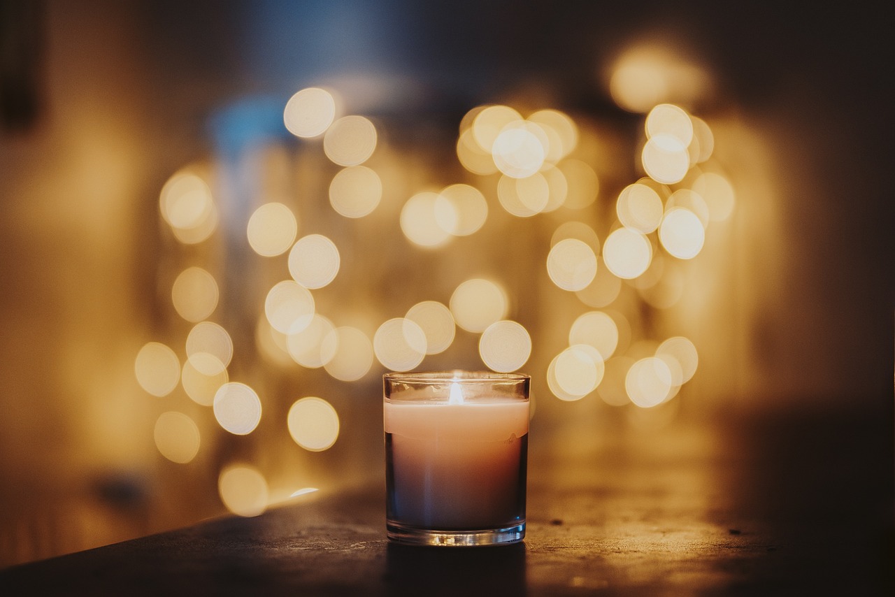Jesus Christus: Nicht Kind, sondern Herr und Gott!